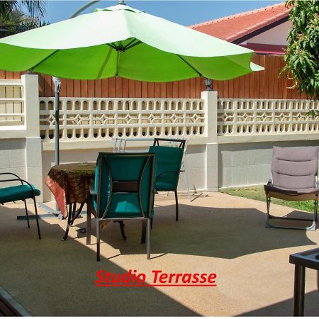 Residence Chez Nous Phuket Rawai エクステリア 写真