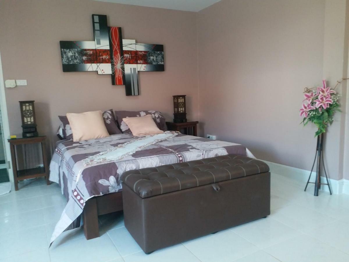 Residence Chez Nous Phuket Rawai エクステリア 写真