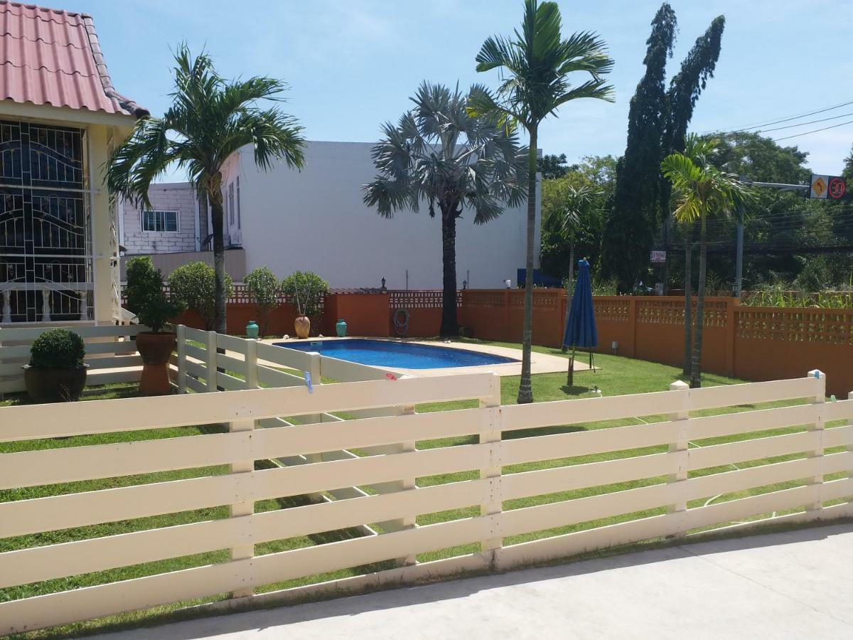 Residence Chez Nous Phuket Rawai エクステリア 写真