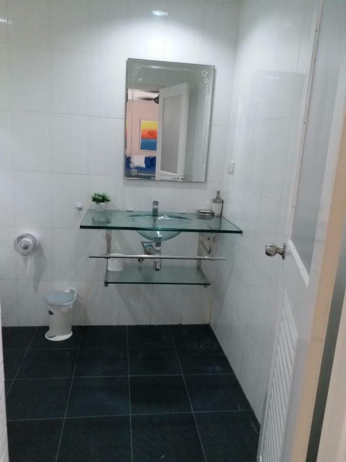 Residence Chez Nous Phuket Rawai エクステリア 写真