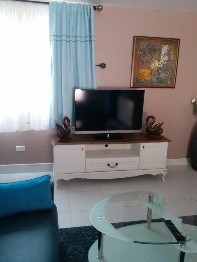 Residence Chez Nous Phuket Rawai エクステリア 写真