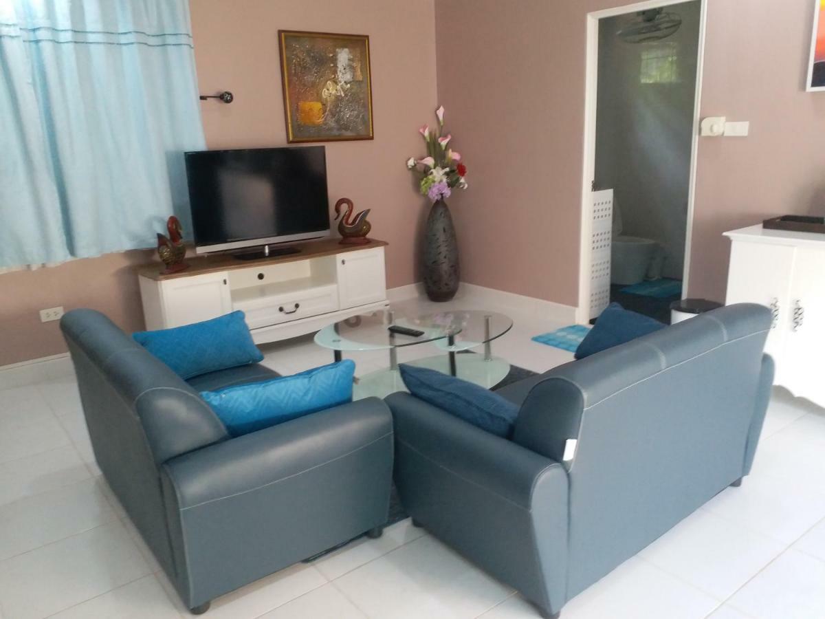 Residence Chez Nous Phuket Rawai エクステリア 写真