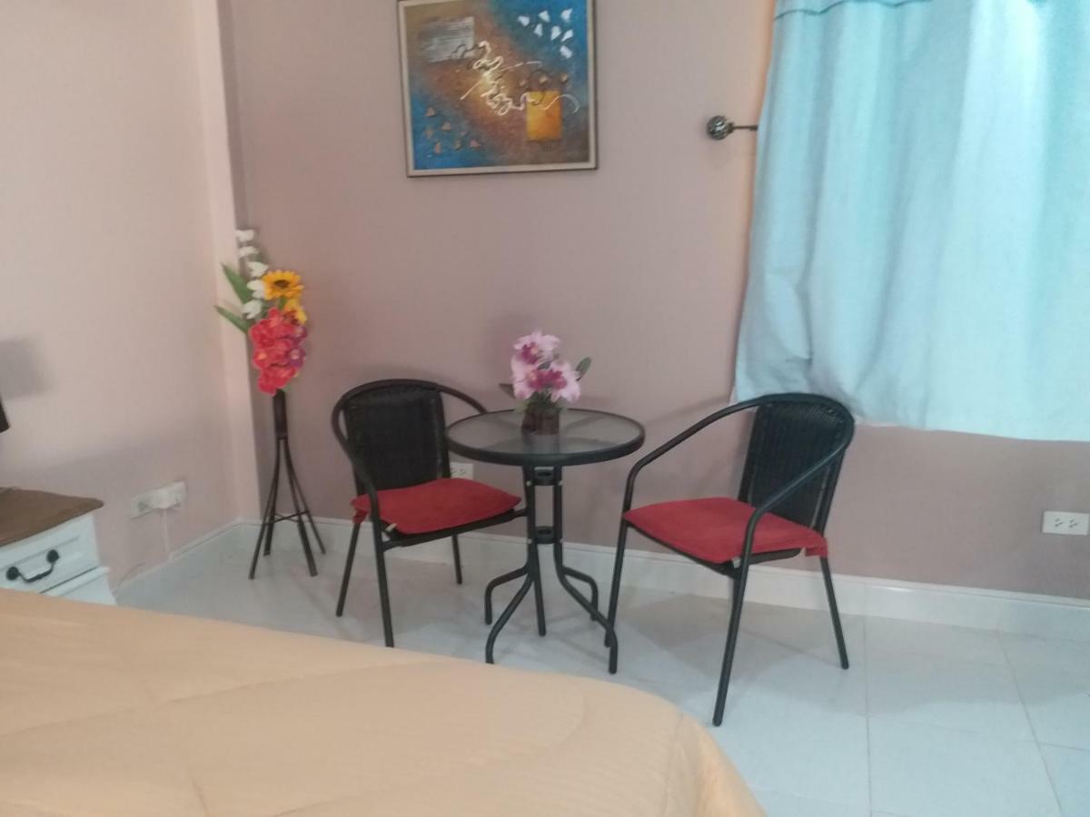 Residence Chez Nous Phuket Rawai エクステリア 写真